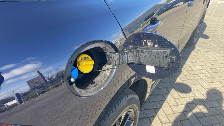 Jaguar F-Pace 2.0 D200 R-Dynamic Black 5dr Auto AWD Diesel Estate